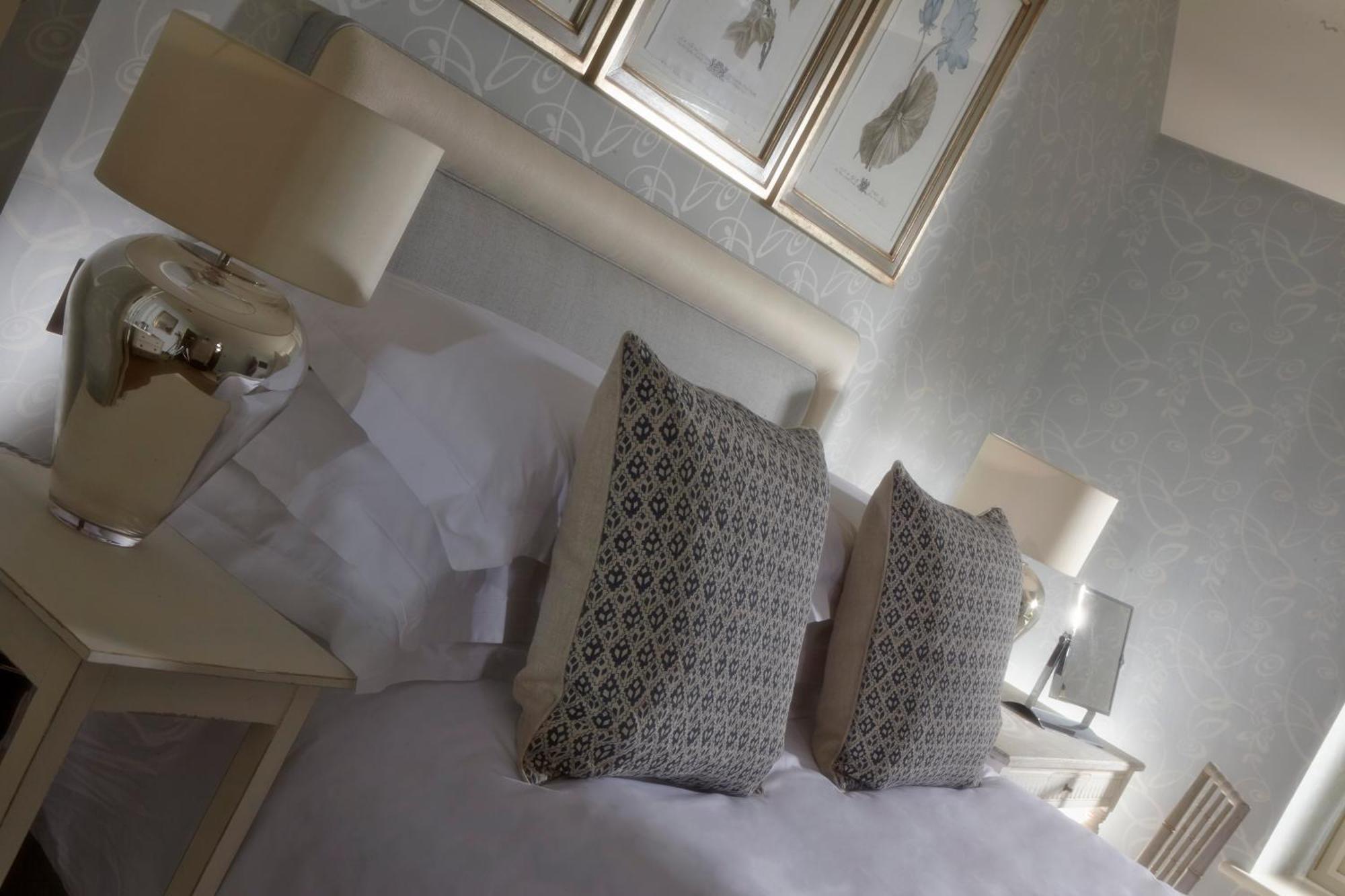 Dormy House Hotel Бродуей Стая снимка